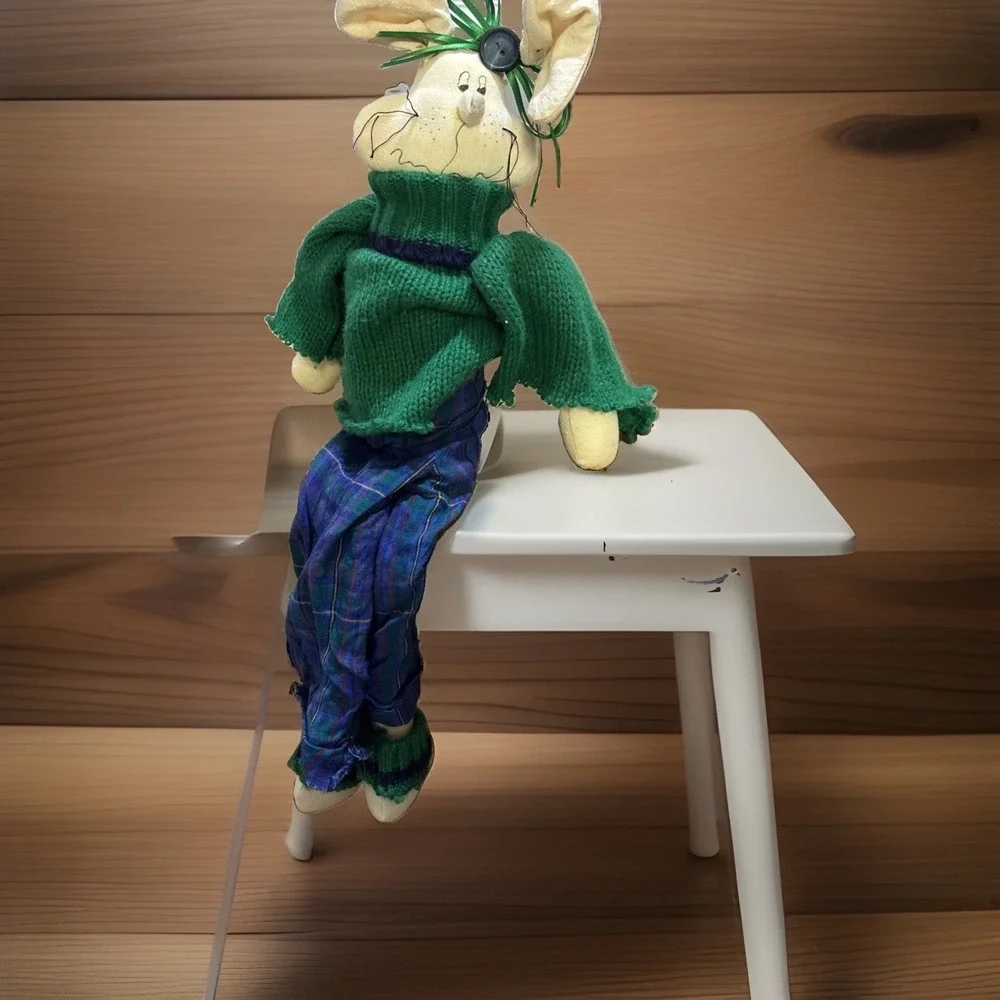 VTG Bunny Rabbit FOLK COUNTRY Primitive Handmade Art Shelf Sitter Hanging 25